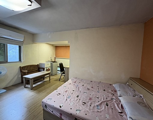 海山❣庭院可停機車/免爬高/垃圾代收/傢俱齊全/採光通風 - Image 3