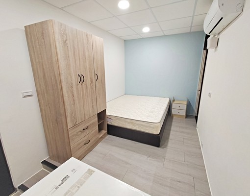 板橋車站捷運有陽台全新整理雙人床套房!可雙租補剩6240元 - Image 2