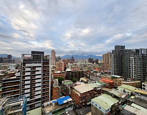 雙線捷運三重站茂金金典邊間景觀3房(車位可另租)誠可談 - Image 13