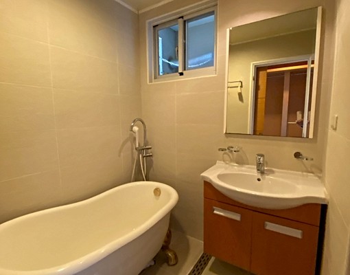 六家國小旁【大自然】三房+車位,傢俱齊全,一卡皮箱住 - Image 12