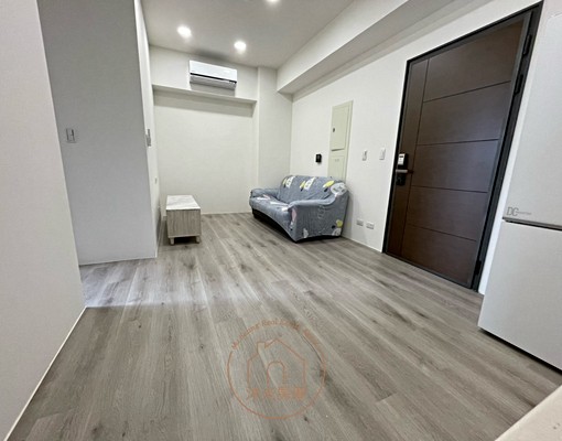 沐光~可租補東區全新優質兩房 - Image 2