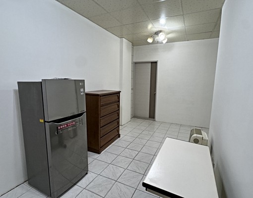 三重1樓公寓出租,近三重國小捷運站。 - Image 3