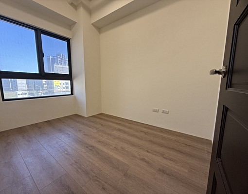 【曄龍澄月】可租補全新裝潢〃皆可談兩房車 - Image 2