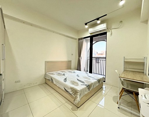 全新透天🌞一層一戶🌞陽台獨洗🌞室內機車位🌞流理台 - Image 2