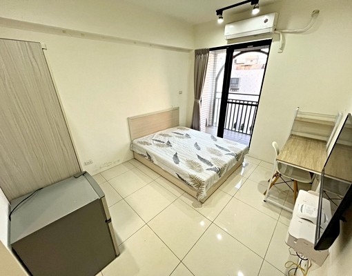 全新透天🌞一層一戶🌞陽台獨洗🌞室內機車位🌞流理台 - Image 1