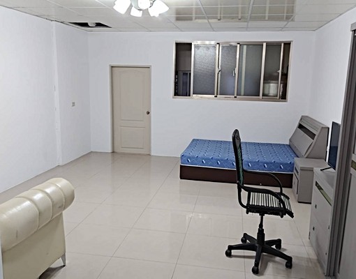 大湳市場旁,生活機能超級便利 - Image 1