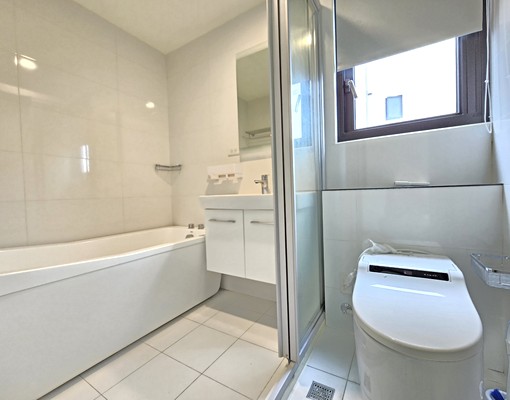 中路市政潤隆3房平面車位~誠意出租 - Image 7