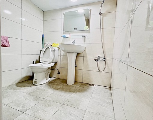 釨均專任【大里善化路四房透天★整棟出租】 - Image 5