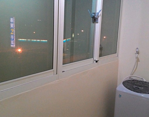 有固定汽車位+獨立洗衣機,廁所有採光 - Image 4