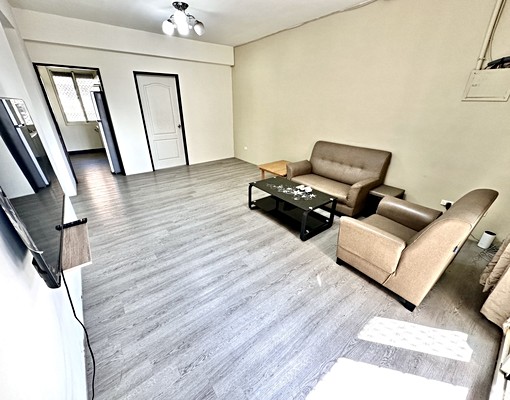 中清路🉑租補寵物🏡全新裝潢|大三房|乾溼分離⭐廚房 - Image 3