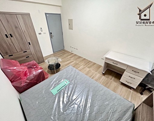 🌈忠孝夜市⭐️可租補電梯套房⭐️超大露台⭐️子母車 - Image 4