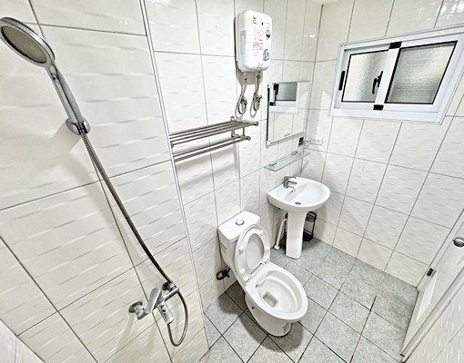 超便宜✨全新整理✨陽台獨洗✨衛浴開窗✨飲水機✨子母車 - Image 5