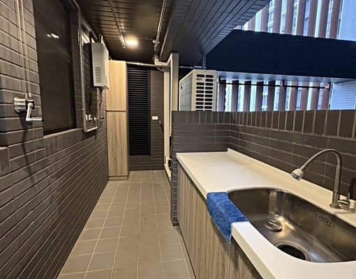 {沁瑜租好屋}♕推薦您德鄰聚面公園前陽台大三房車~ - Image 11