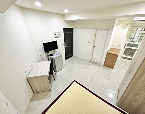 可租補有陽台✅近興大✅大空間✅飲水機✅採光通風✅電梯✅ - Image 5