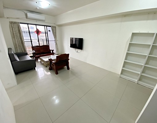 ✨東區三房✨湖濱新綻✨車位可租✨可租補✨可戶籍✨ - Image 2