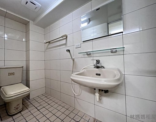 ㊝東區電梯一樓店住/工作室/可營登/可戶籍租補/門前可停雙車 - Image 10