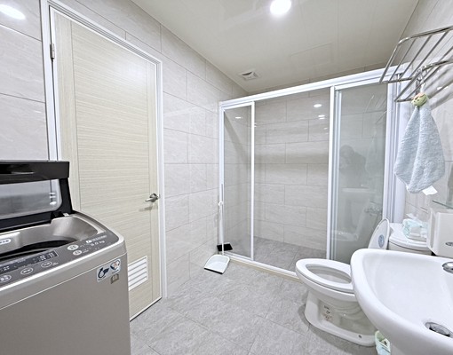 正藝文特區🌈美裝潢大套房/免追垃圾車 - Thumbnail 5