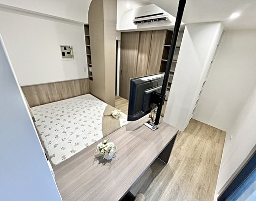 極新完工💕秒殺系統裝潢✨陽台獨洗✨可雙租補✨超大露臺 - Image 2