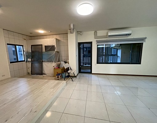 南屯國小震後4房平車全新屋況 - Image 8