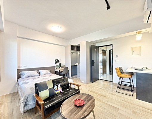 新興路~高級裝潢~精緻住宅~一年起租 - Image 5