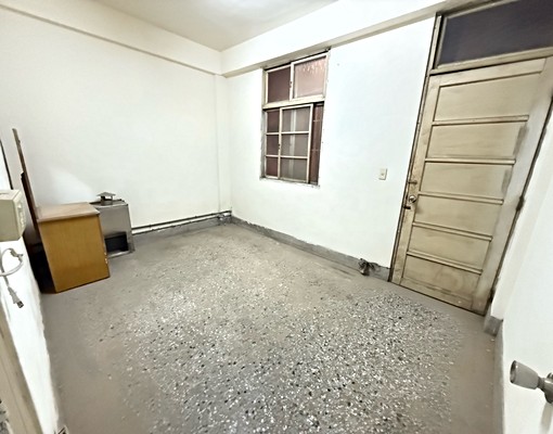 🔥正台灣大道東海透天店面+住家 - Image 9