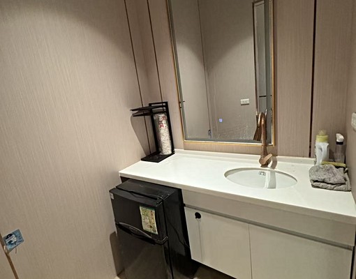 65吋電視🔥五星裝潢🔥逢甲套房🔥免費洗衣🔥全自動馬桶 - Image 20