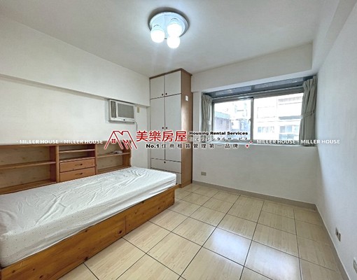 美樂*六張犁MRT*信義採光好*空間大三房雙衛浴陽台*含網路 - Image 4