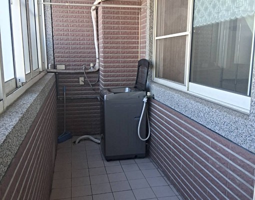 大坪數電梯大樓雅房出租 - Image 5