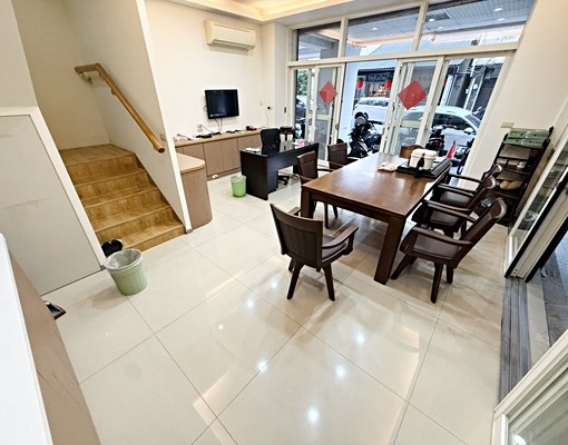 中華夜市中港🔥可店可住🔥透天1+2樓🔥3房 - Thumbnail 1