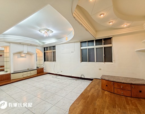 😍華興街邊間二房可隔三房美寓👍小巢憲琍🌈 - Image 1