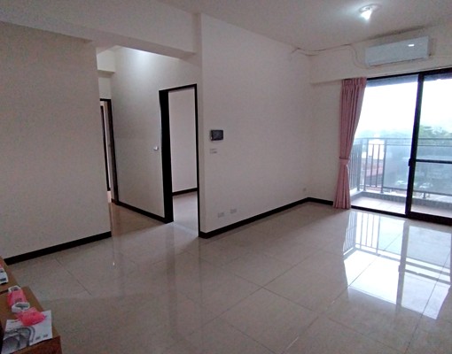 附家具👑全新3房平車高鐵旁格局方正採光亮美景寧靜非面高鐵 - Image 5