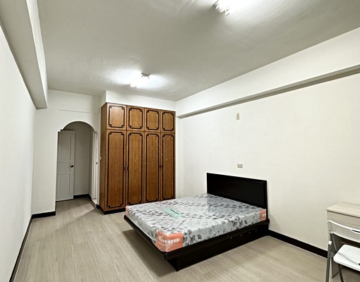 🔥市府特區🔥4房2廳2衛雙陽台💯 - Image 12