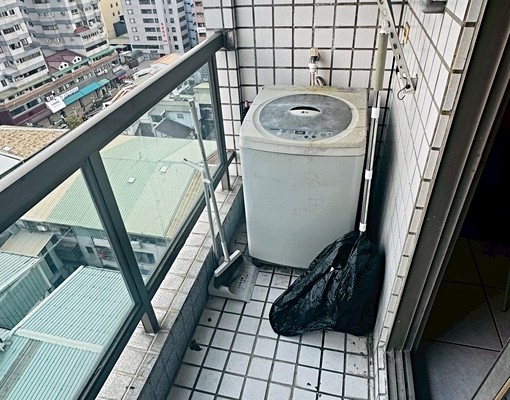 🦋高樓層採光舒適套房🍀走路到北平商圈📍家具家電全配 - Image 10