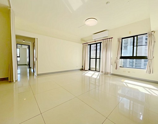 大河苑超明亮寬敞3+1房 - Image 1