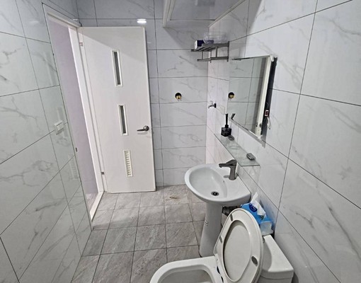 丹鳳站走路捷運約2分鐘/輔大學生生活圈/獨立套房自行發揮 - Image 4