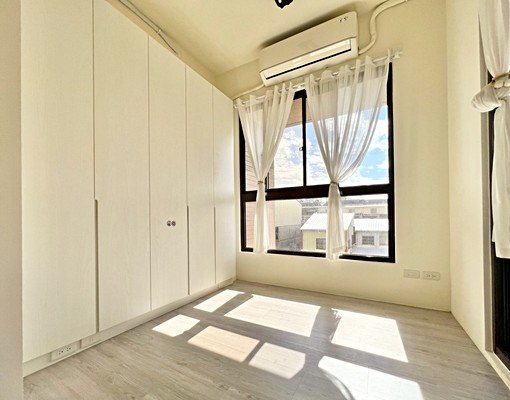 潭子頭家國小兩房附車位🉑租補戶籍🉑寵物 - Image 7