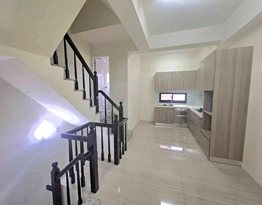 清水整棟透天出租,一樓有車庫 - Image 5