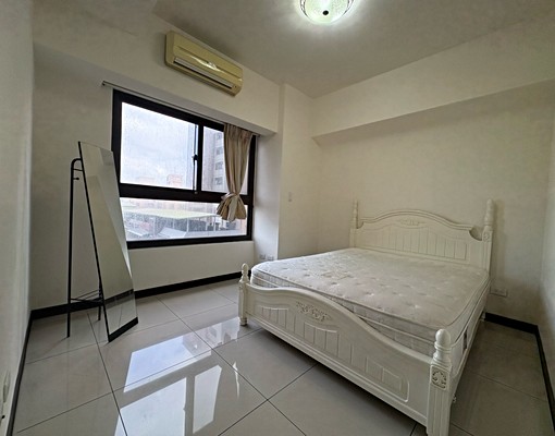 國強一街近中路戶政縣府龍安商圈大2房傢俱齊全(含管理費) - Image 5