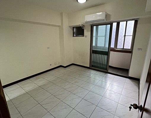 永康學區租補便利車位三房 - Image 4