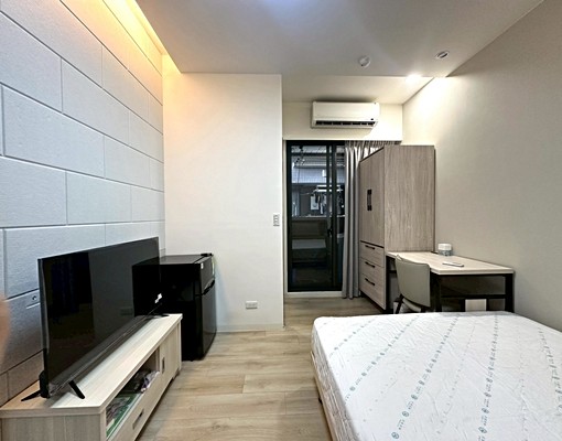 可租補、華亞園區~富宇悅峰有陽台獨立套房 - Image 2