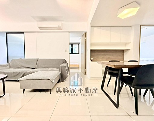 ⭐️遠百高樓美景@美裝潢三房@附雙平車⭐️ - Image 3