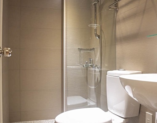 ★捷運江子翠★租補★陽台★公園旁★新莊、萬華便利★ - Image 10