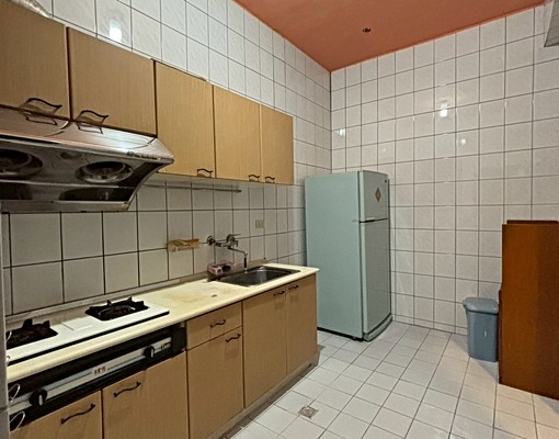 尊信社宅|近中壢好市多|三層大透天|稀有物件|免仲可租補3 - Image 5