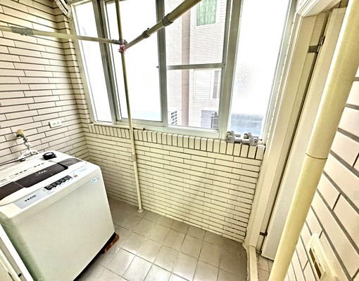 南科獨洗曬🔆室內機車位🔆划算🔆短租可🔆公司可 - Image 3