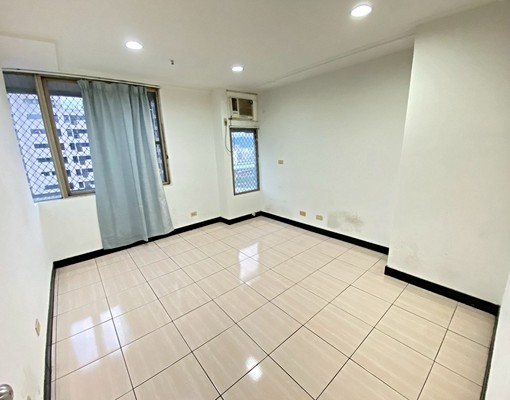 太平5房✨可租補✨樹德商圈|勤益科大|超大空間✨樓中樓 - Image 3