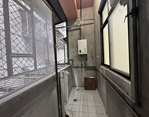 ✨五泰秀秀✨近迴龍捷運&興仁夜市✨雙衛雙陽台✨可入戶籍✨ - Image 10