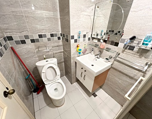 🏡近秀朗國小/電梯四房兩衛含車位/可租補.可寵 - Image 9