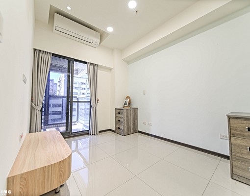 達麗東京|雙捷運|可租補明亮客廳2房 - Image 3