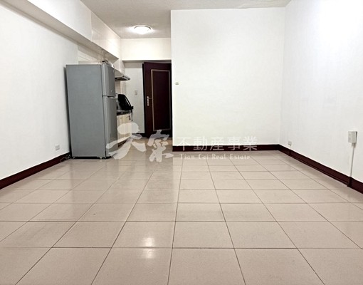 三多捷運新光三越【三多三星】漂亮大套房附家電 - Image 6