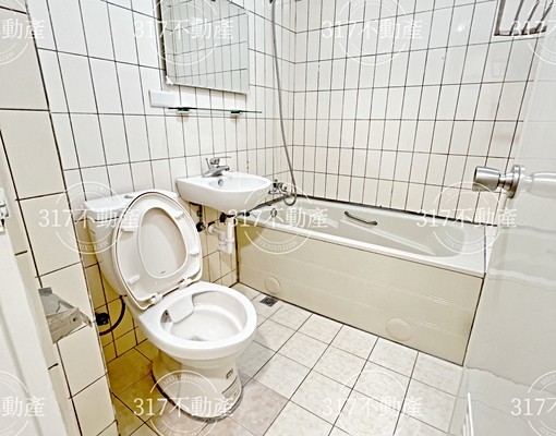 西屯電梯套房丨信元520丨可租補丨管理室丨垃圾子母車丨萊爾富 - Image 4